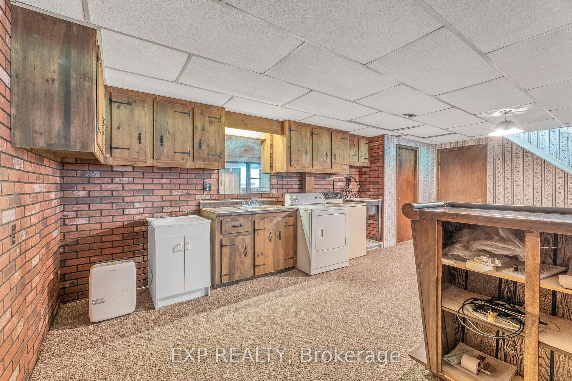 4631 Devitts Road photo 34