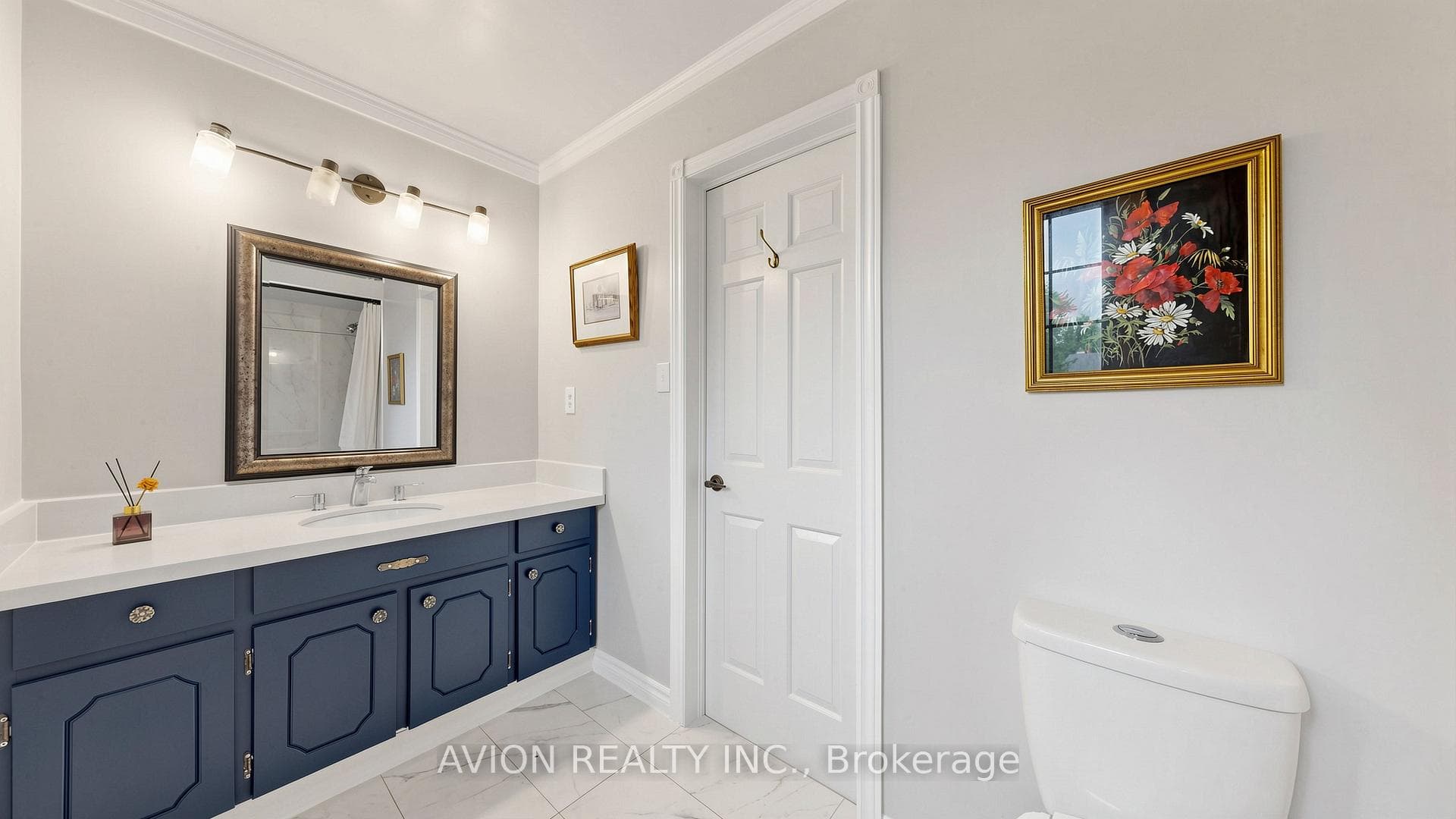 Master Bedroom Ensuite