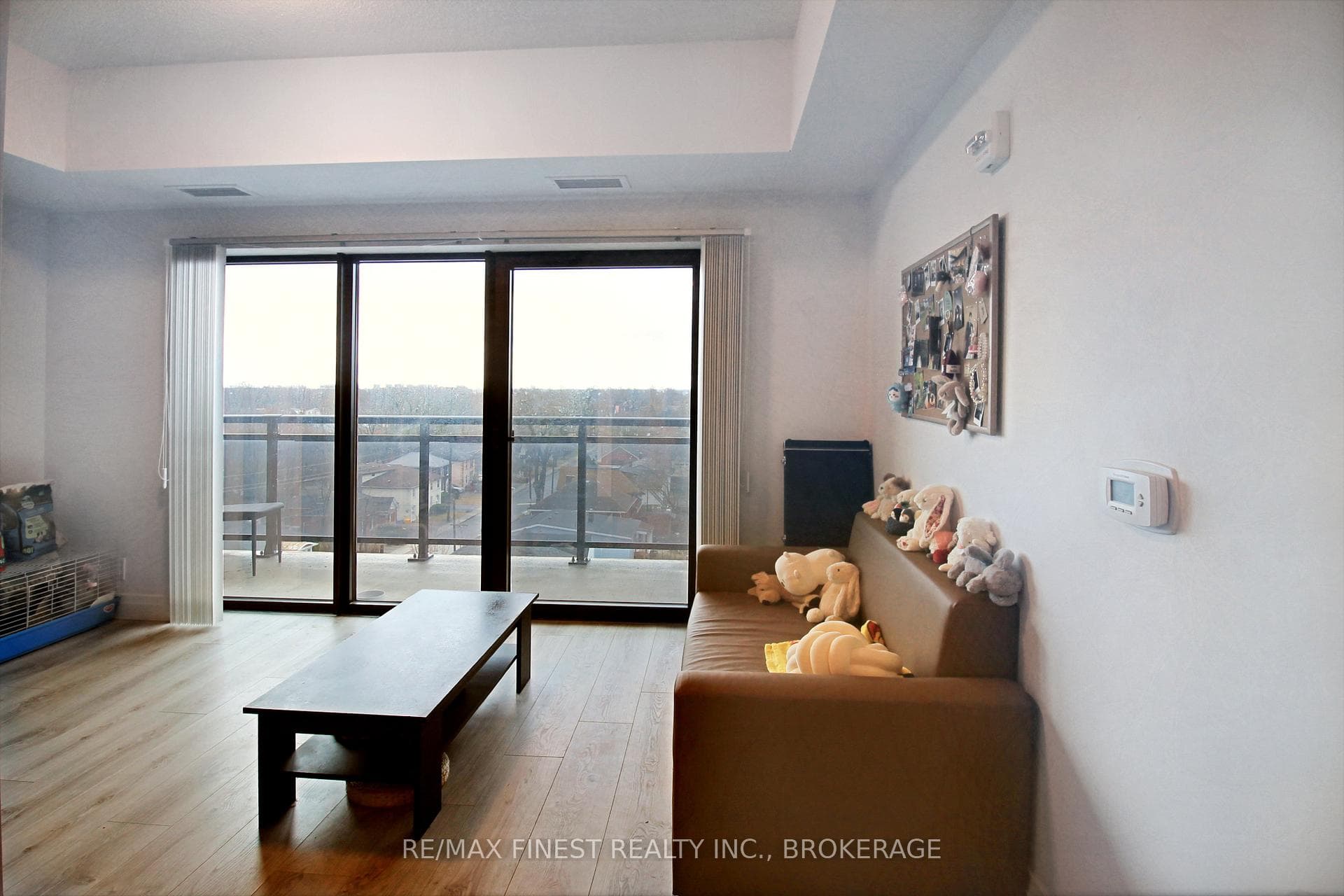 652 Princess Street Unit 610 photo 4