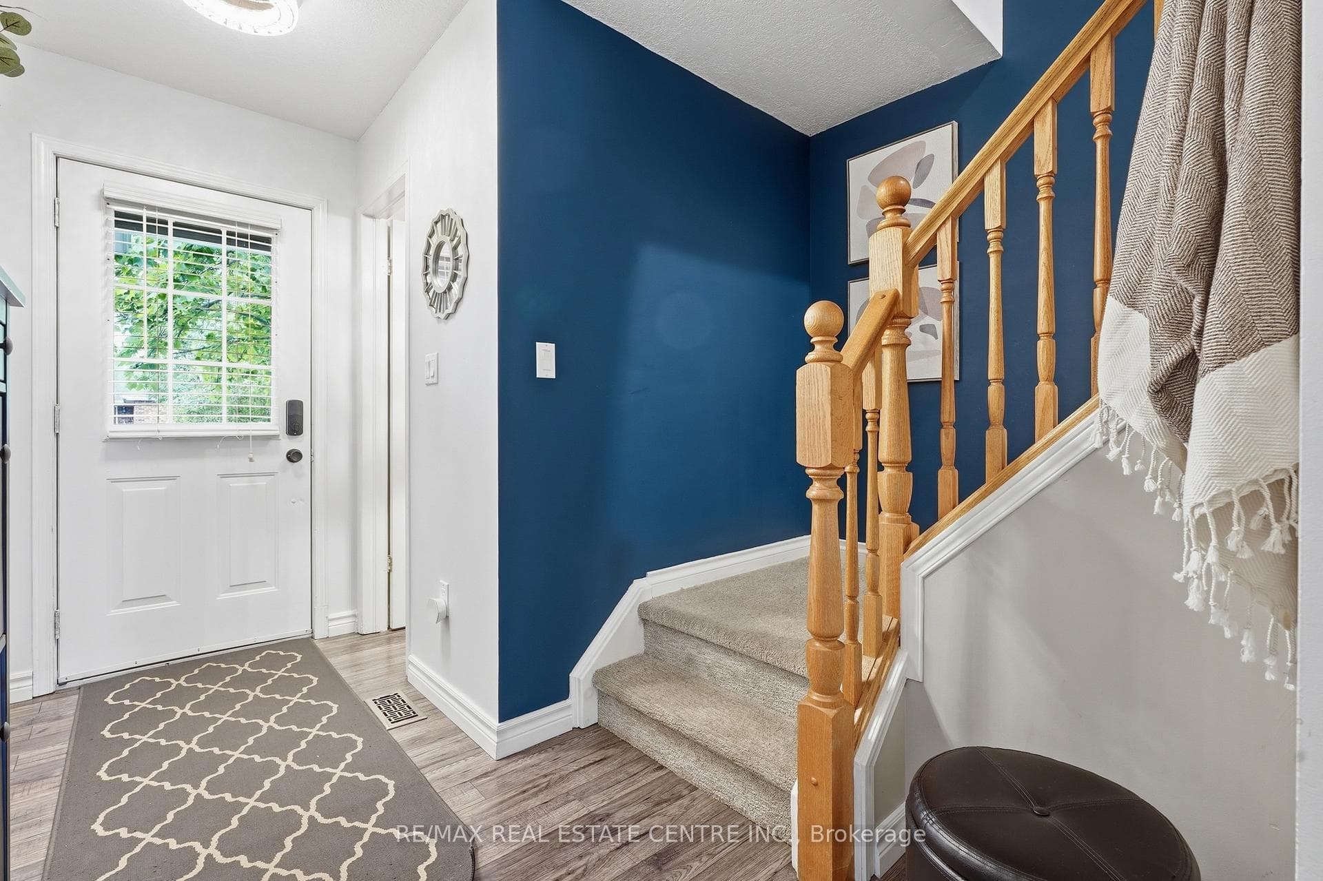 128 Houghton Street photo 7