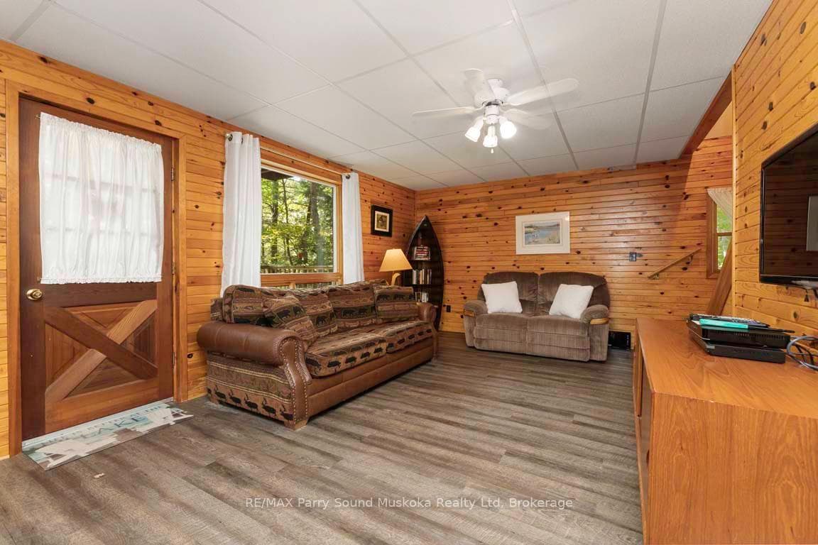 Upated laminate flooring