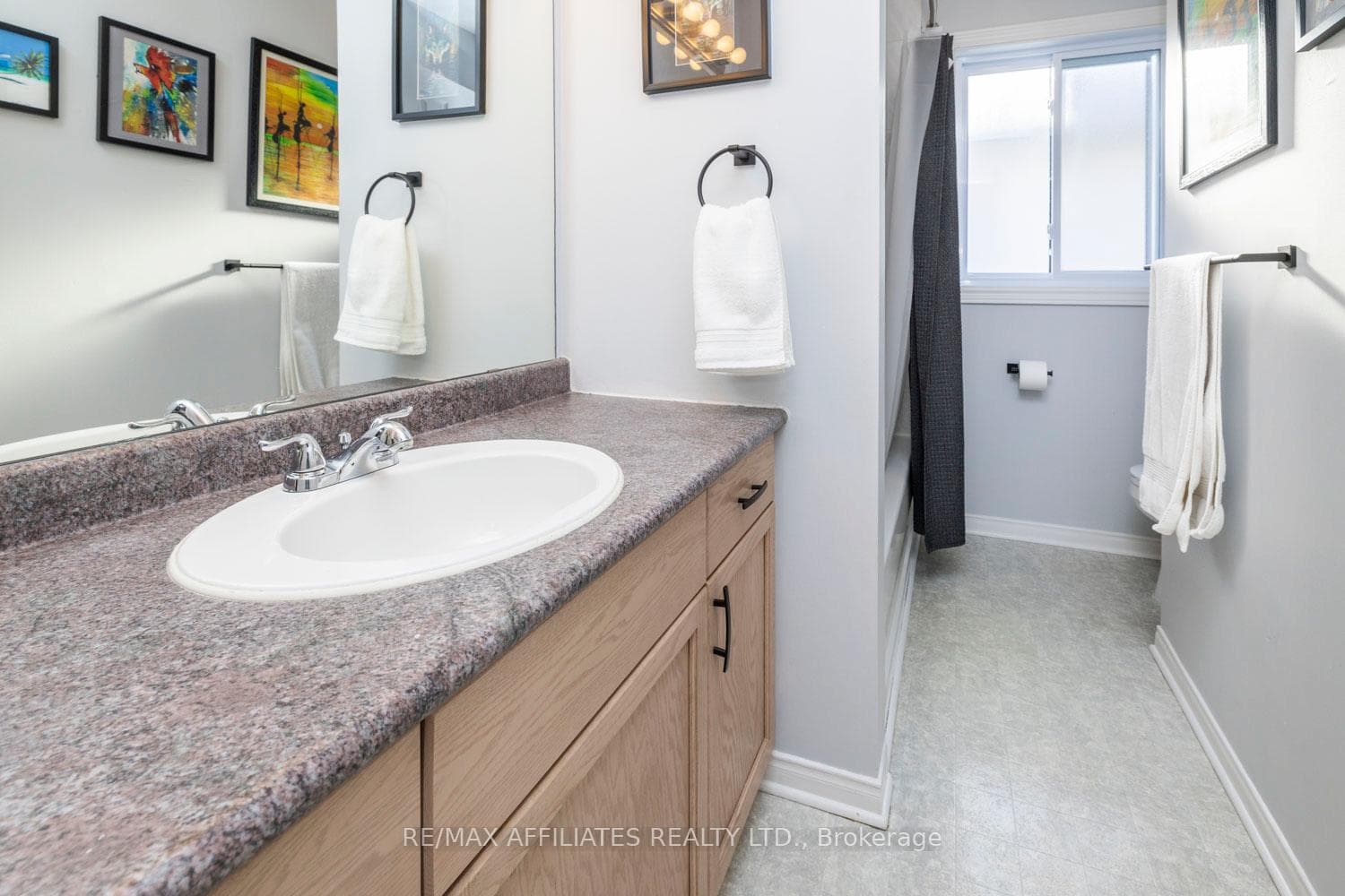 172 Mountshannon Drive photo 24