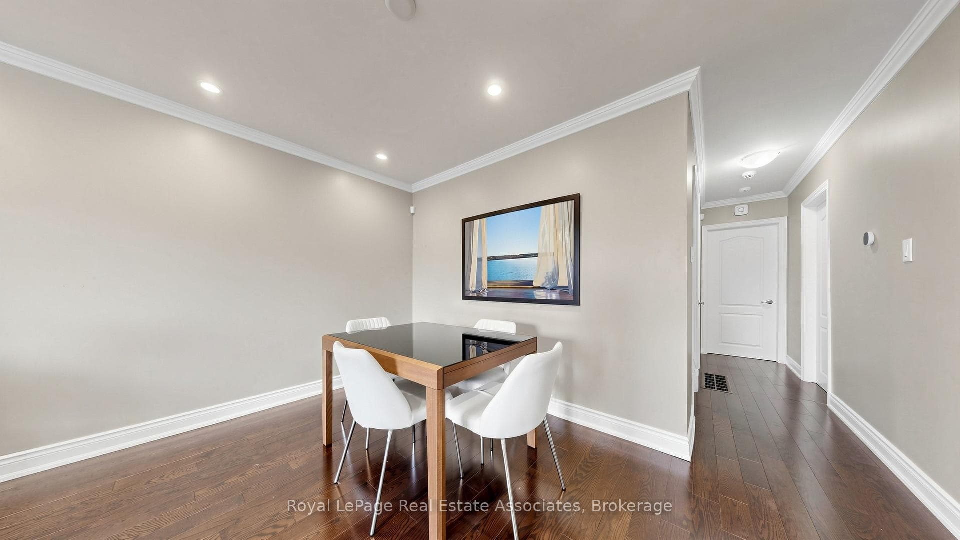 71 Addington Crescent photo 12