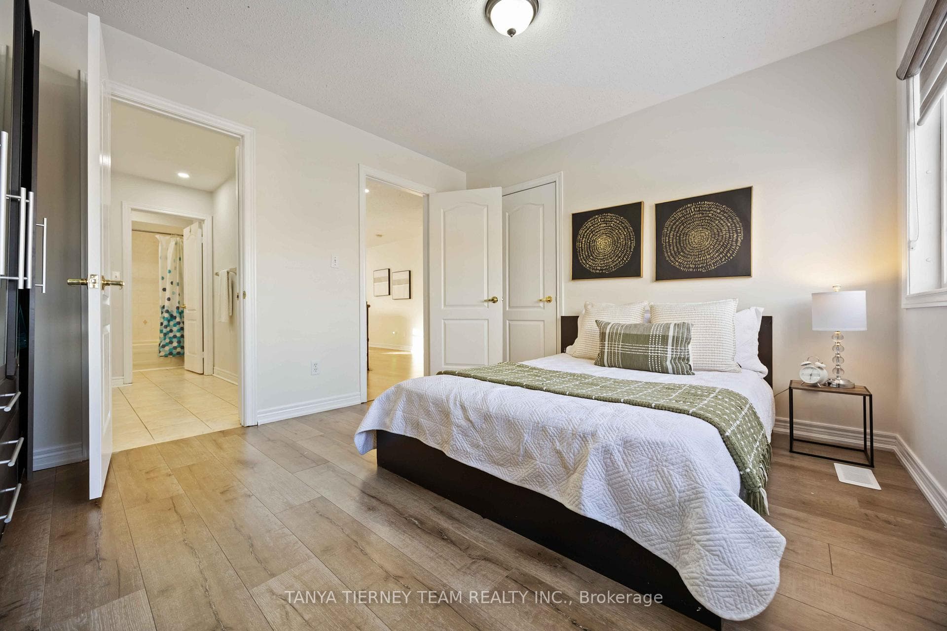 101 Tunney Place photo 34