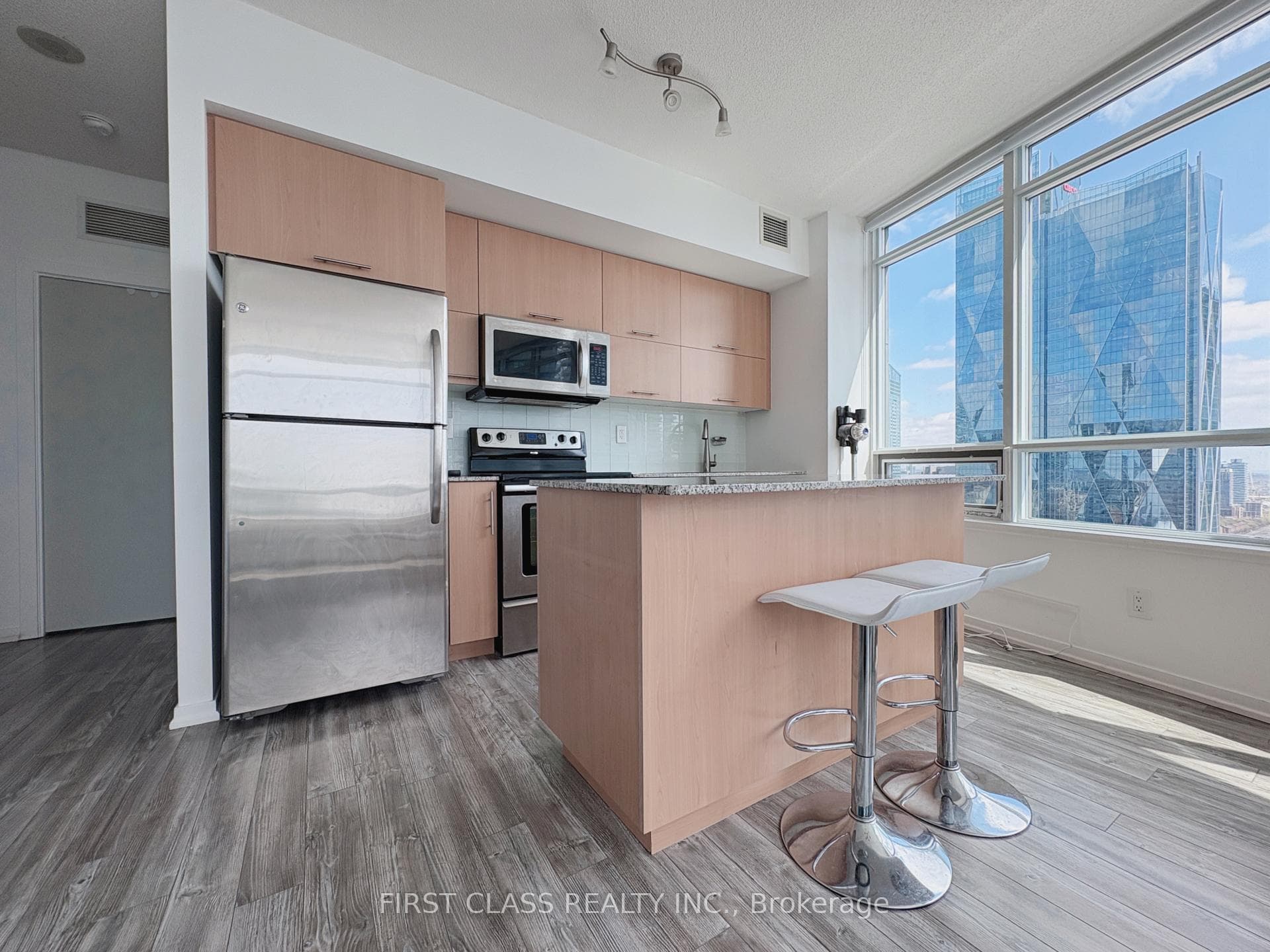 65 Bremner Boulevard Unit 3610 photo 15