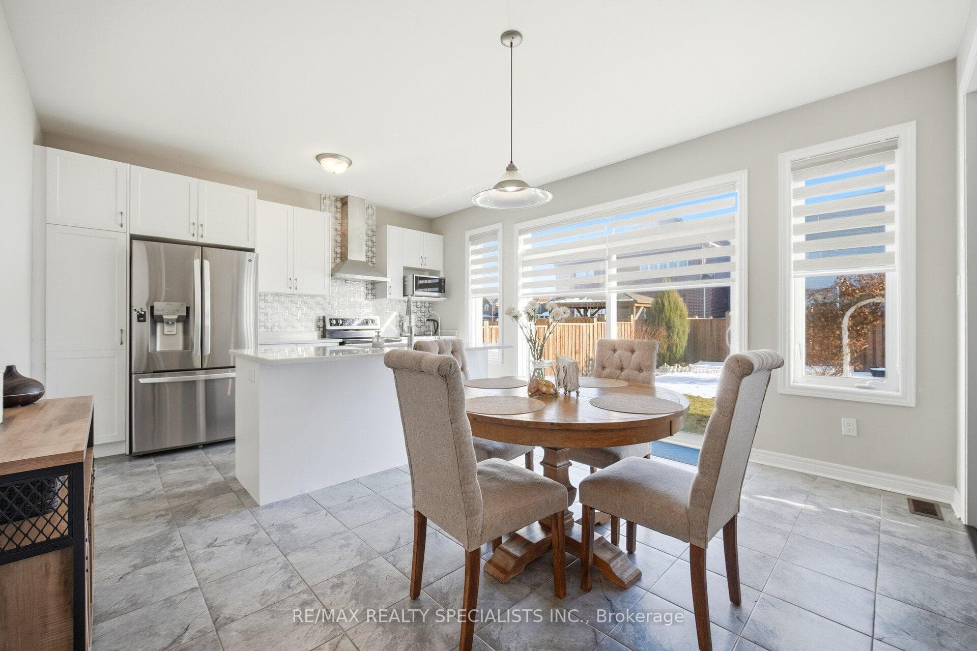 4 Oldham Avenue photo 11