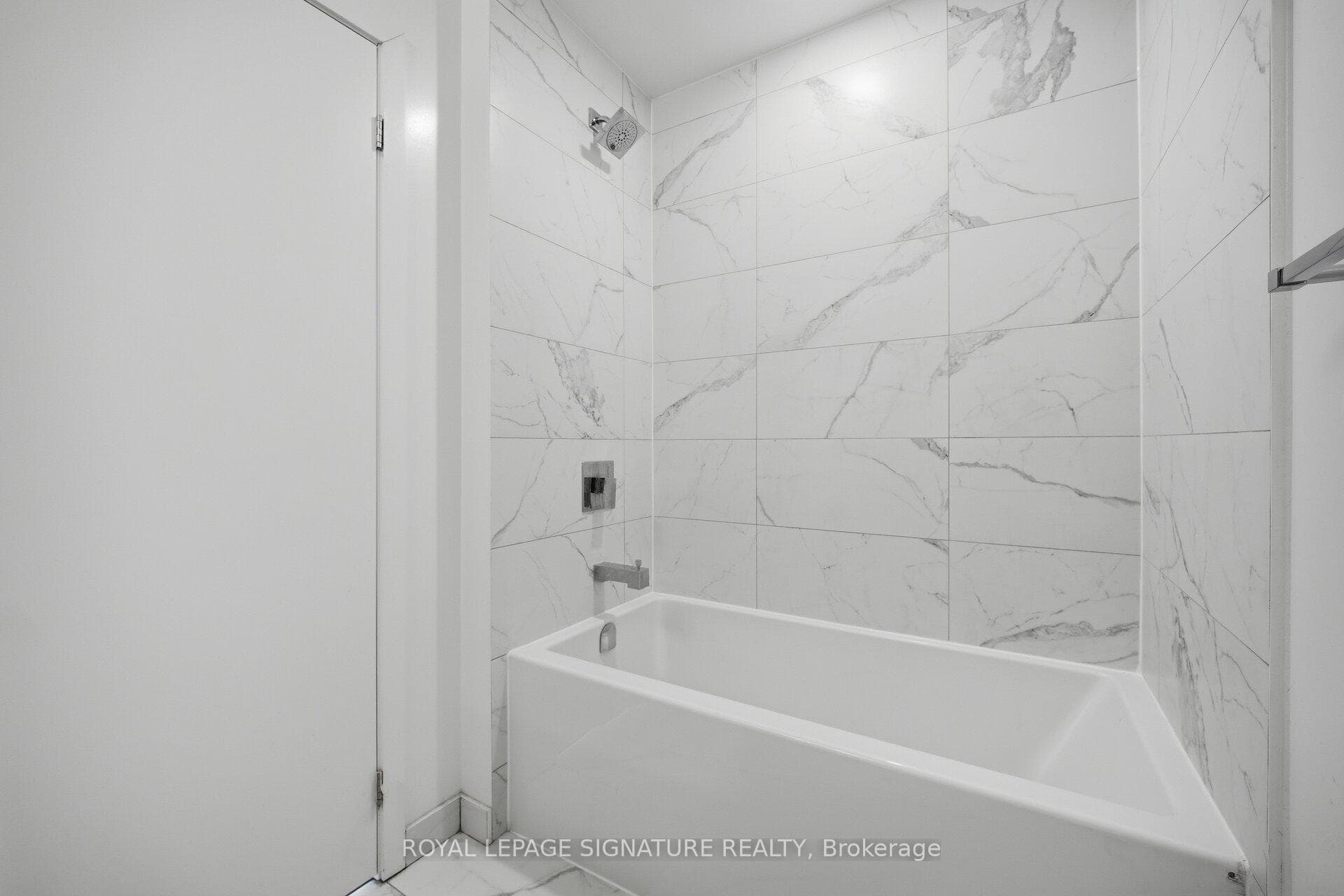 4065 Confederation Parkway Unit 2309 photo 11