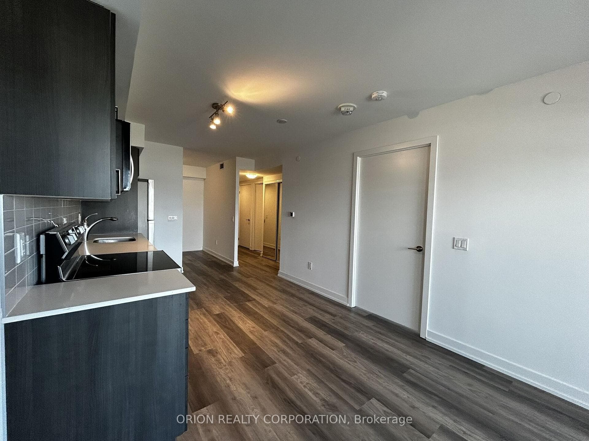 1480 Bayly Street Unit 1204 photo 5