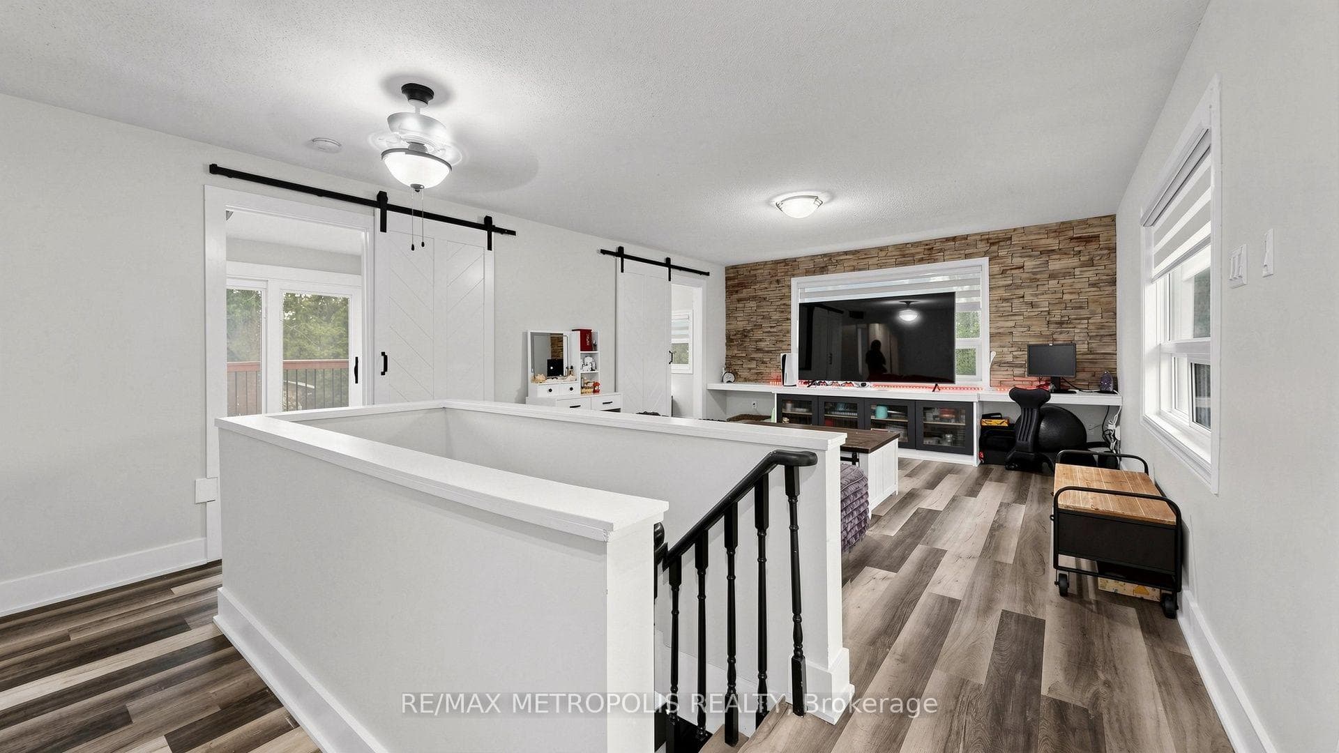 2739 IRETON Street photo 18