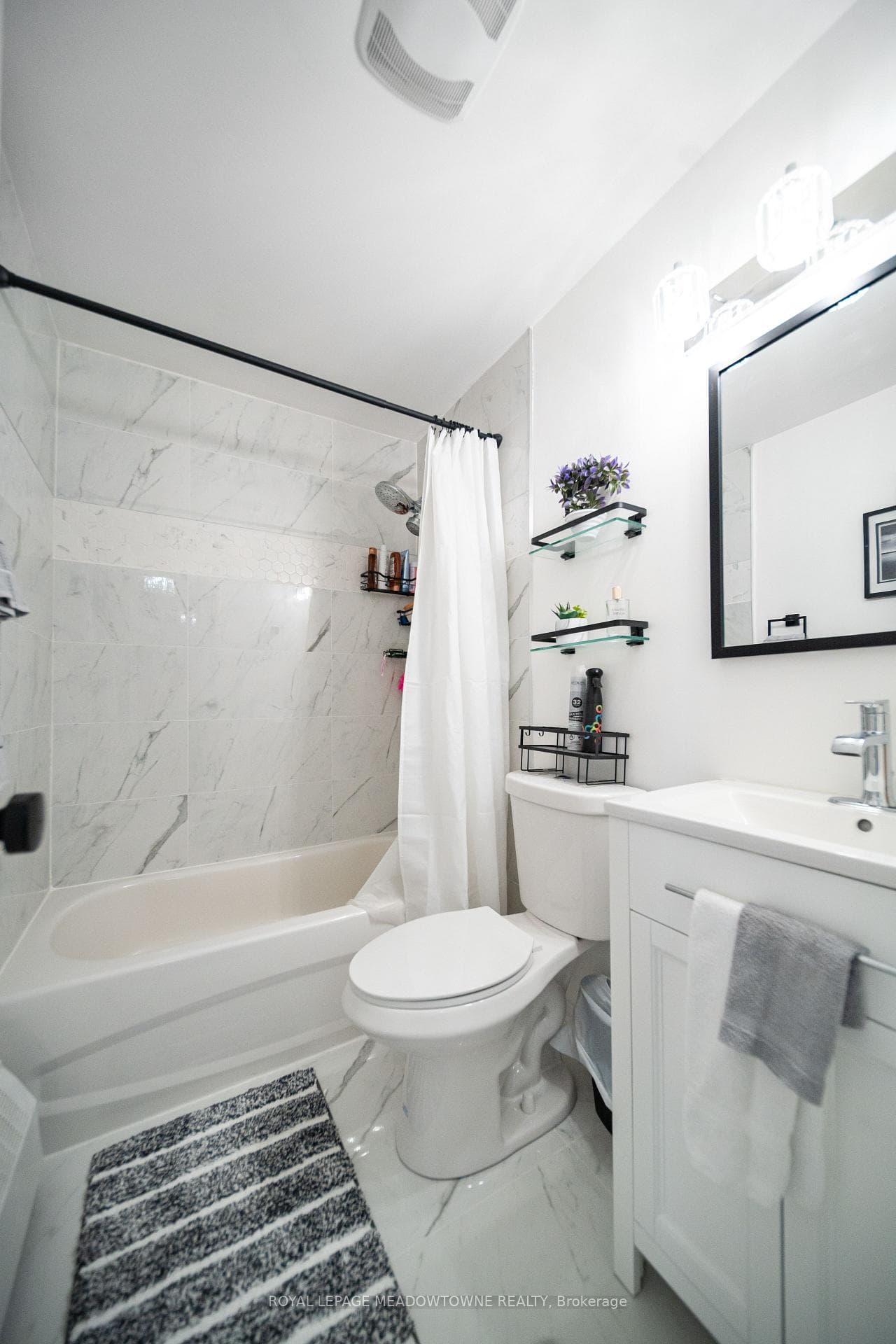 1100 Caven Street Unit PH #8 photo 20