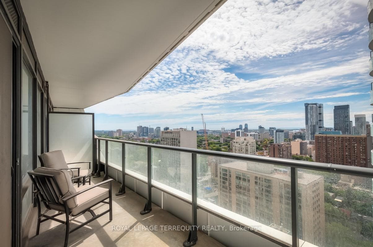 85 Wood Street Unit 2701 photo 18