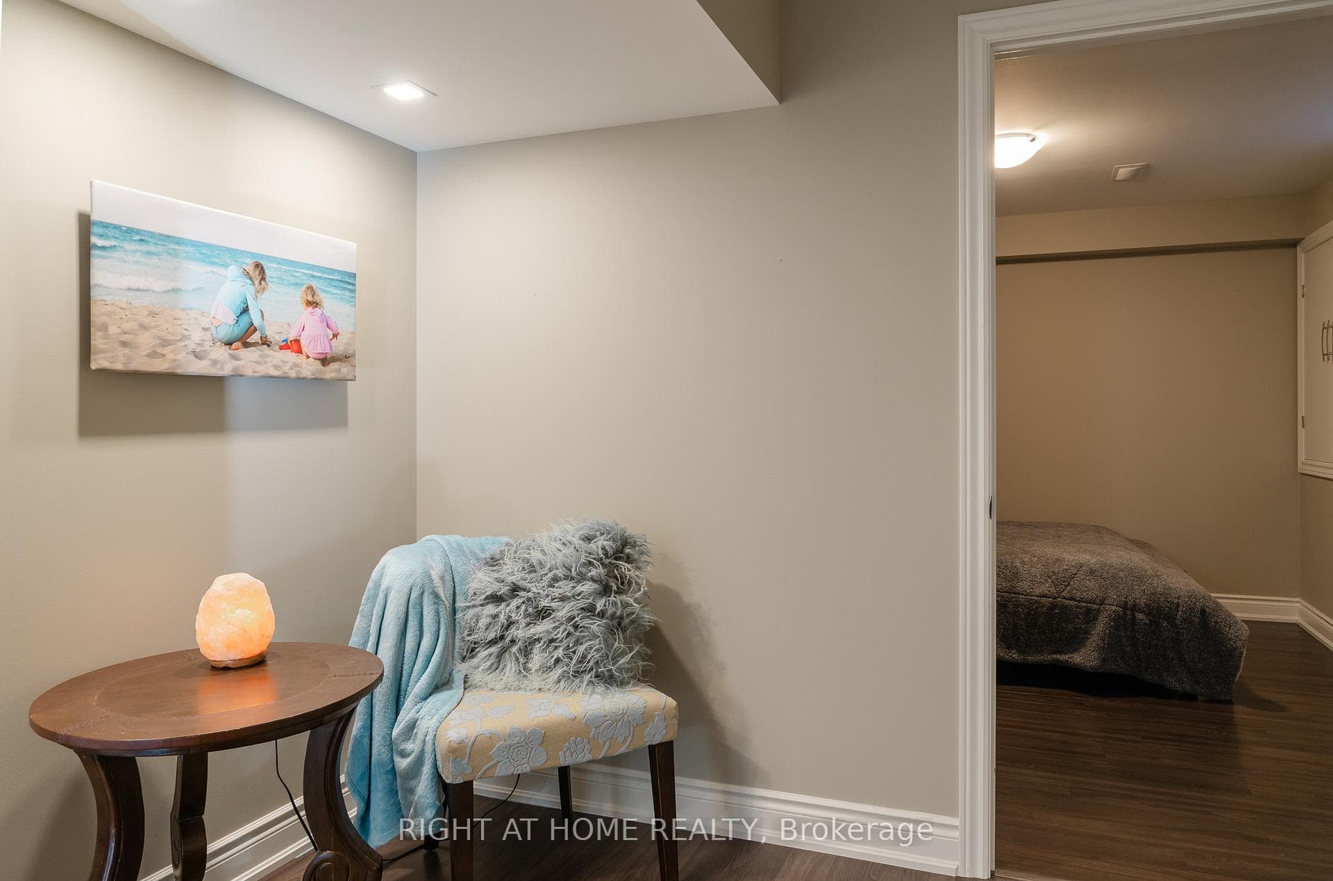 152 Pelee Avenue photo 39