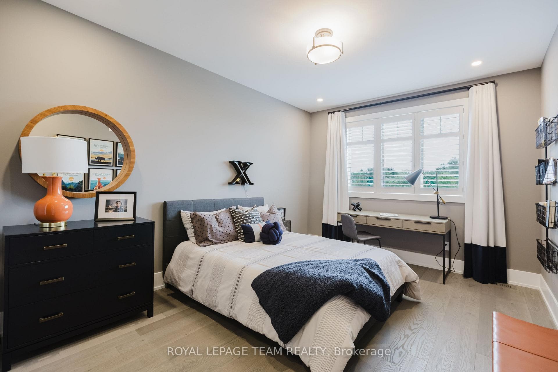 Images provided are to showcase builder finishes.