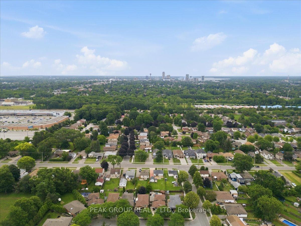 6233 Montrose Road photo 41