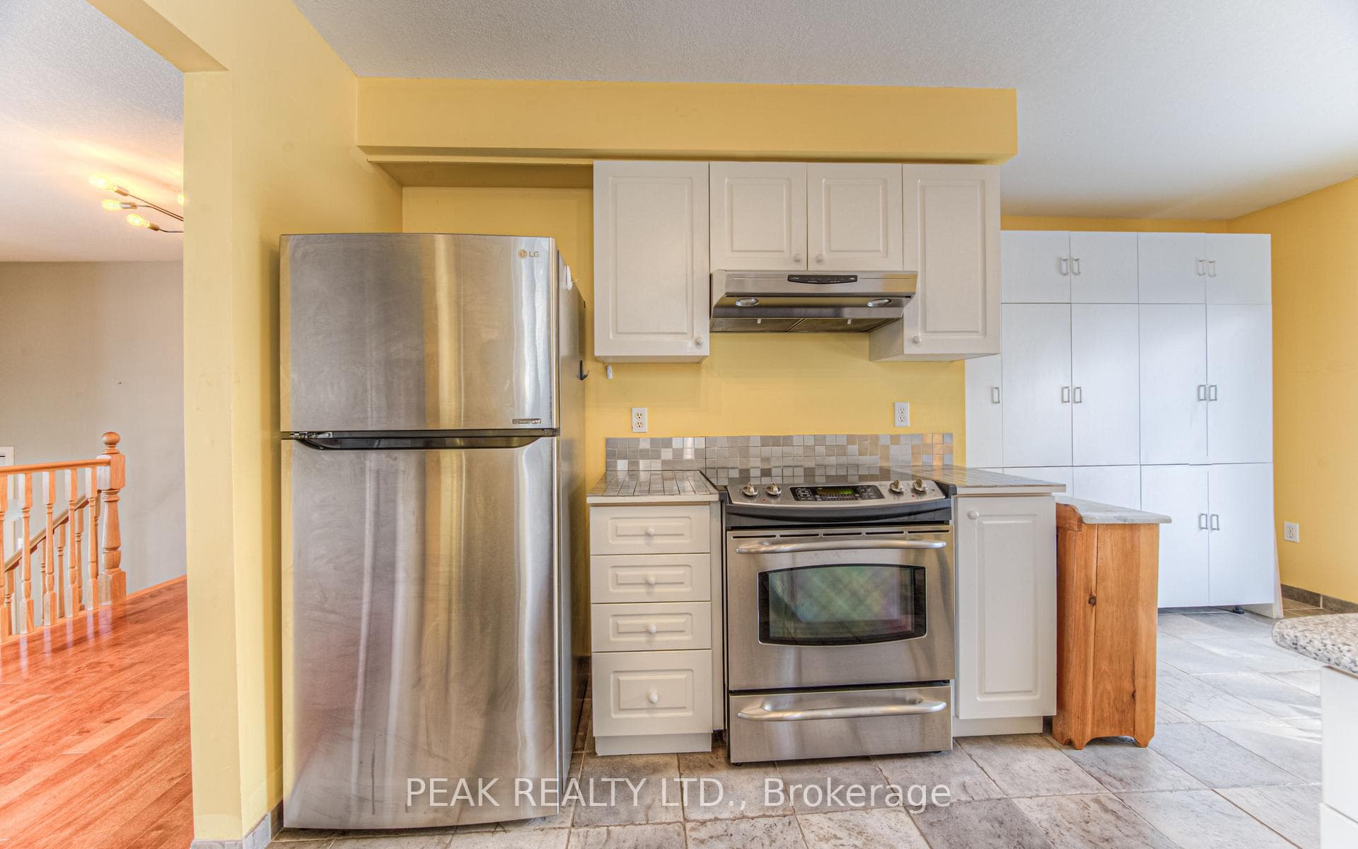 66 Bridle Trail photo 18