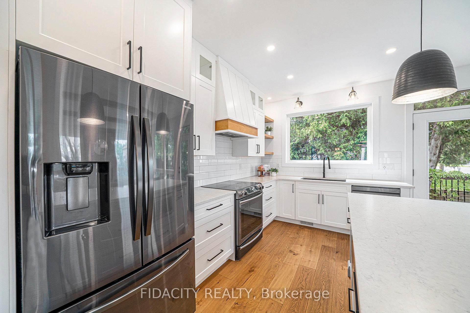 19 Brigade Avenue photo 9