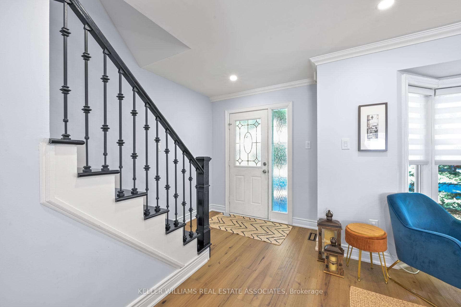 5024 Penman Lane photo 3
