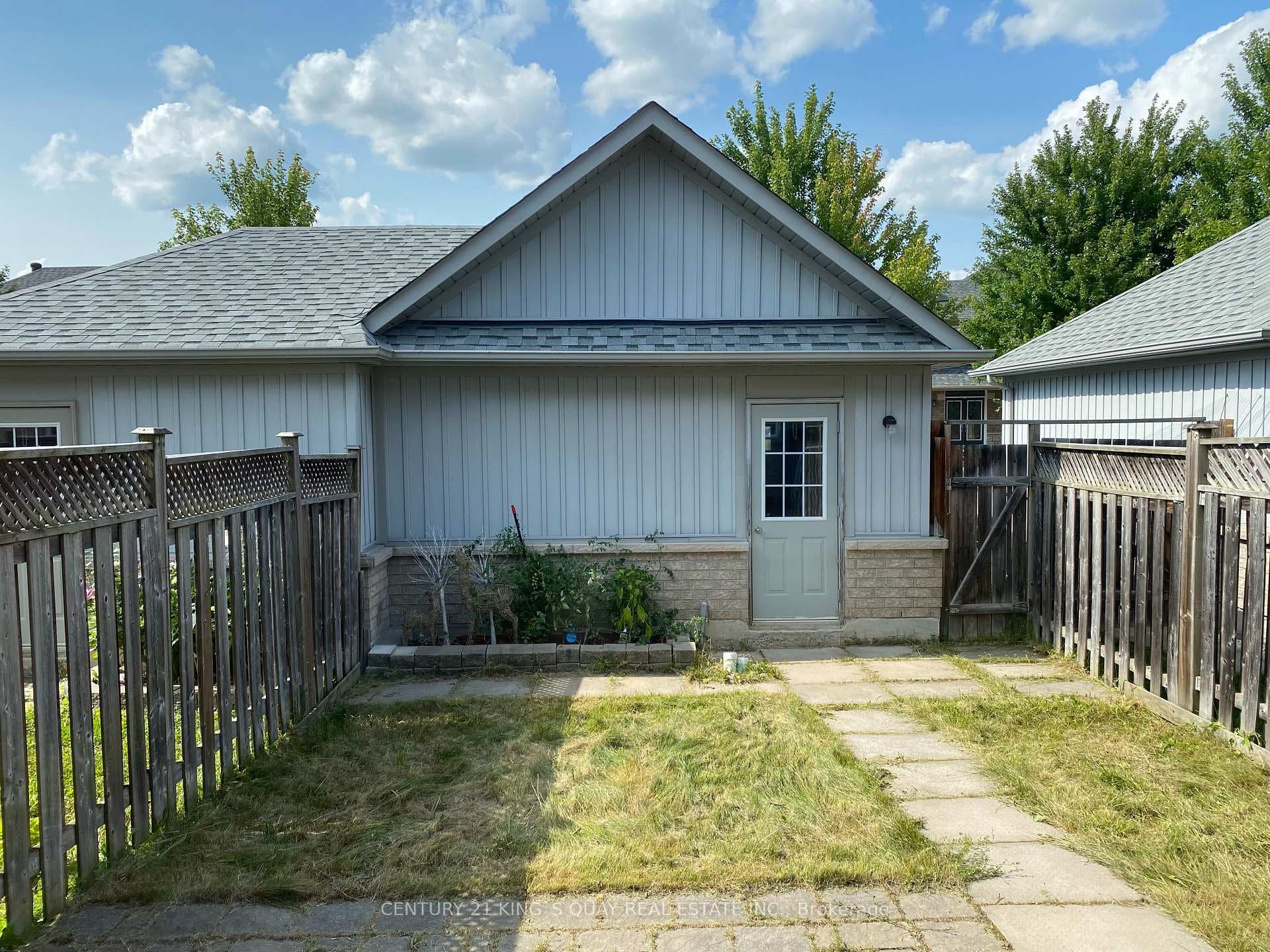 760 Bur Oak Avenue photo 24