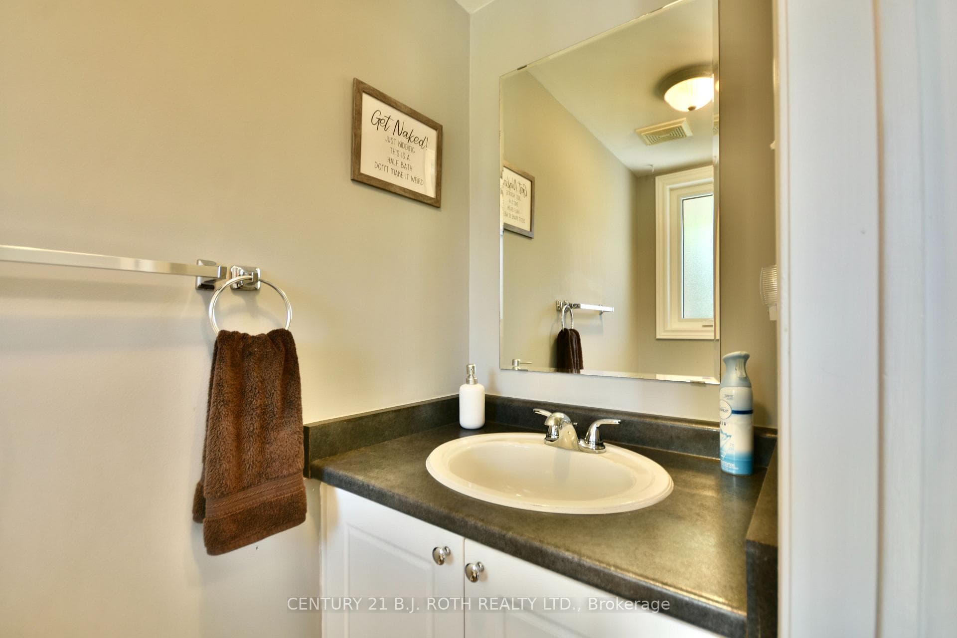 121 Cunningham Drive photo 10