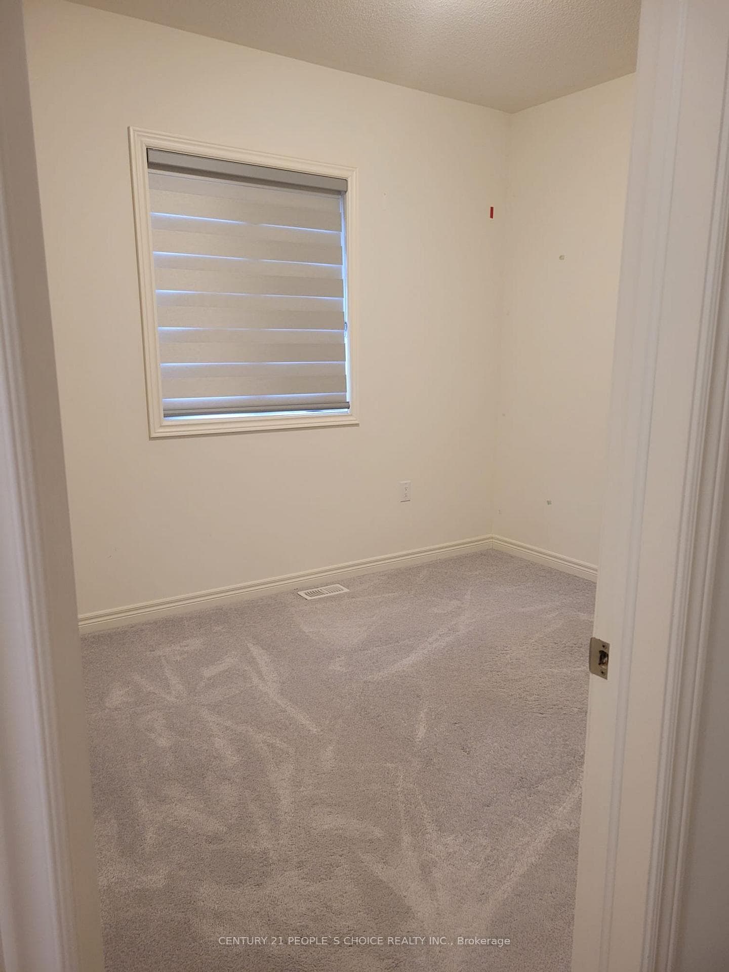 120 Skinner Road photo 8
