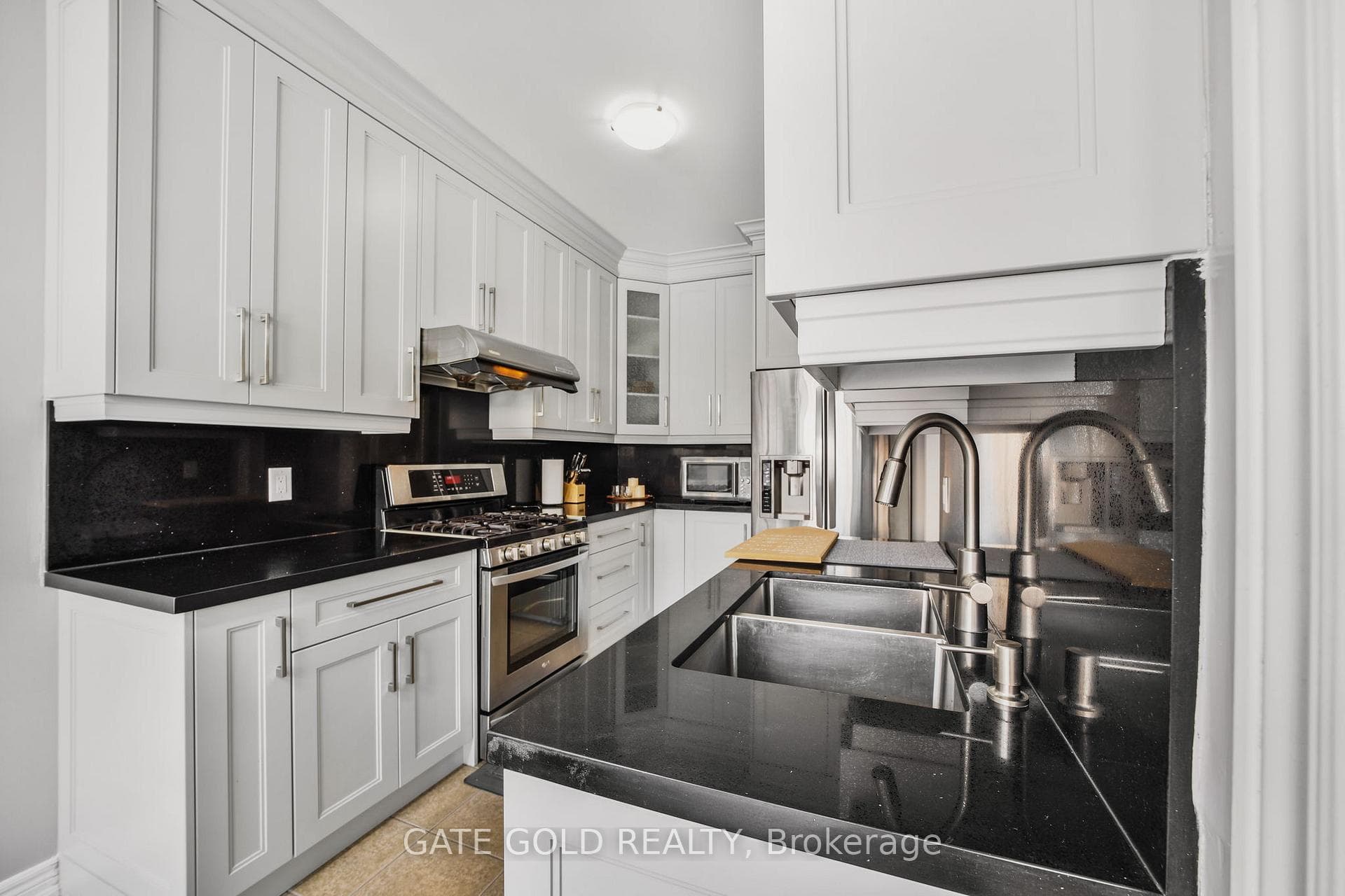28 Franktown Drive photo 15