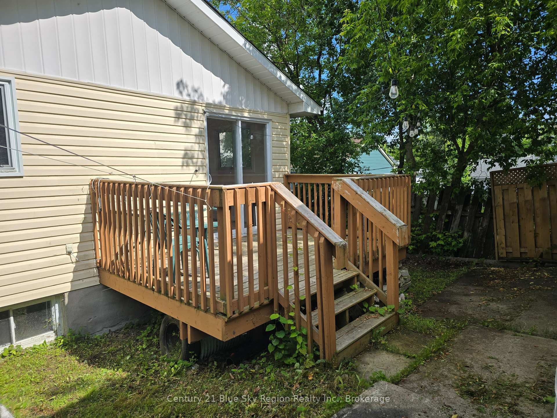 367 Princess Street photo 6