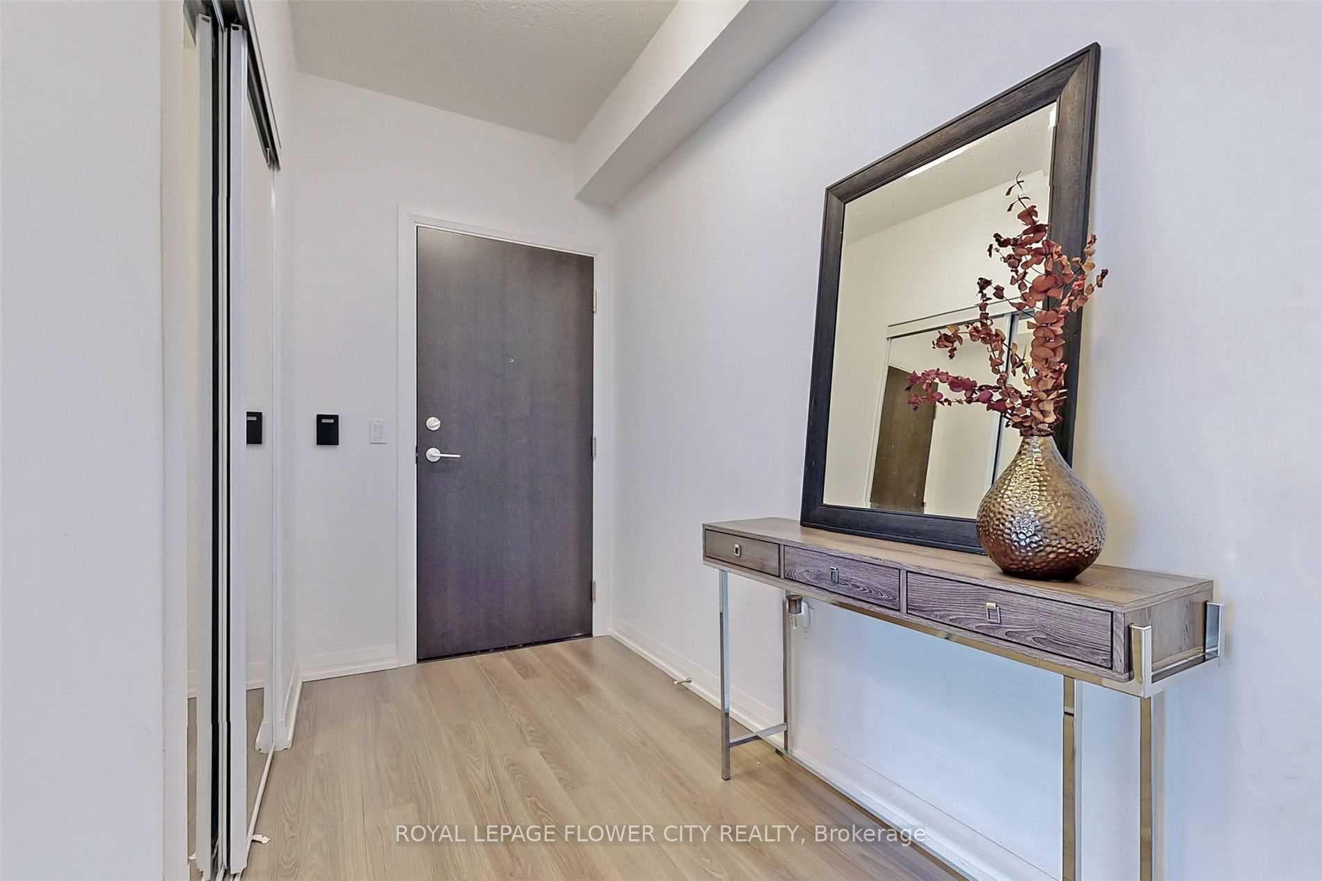 55 Ann O'reilly Road Unit 324 photo 3