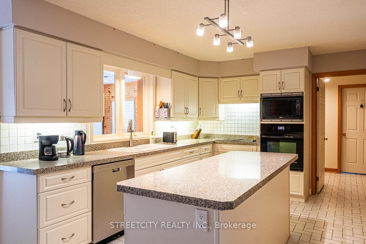 397 GRANGEOVER Court photo 18