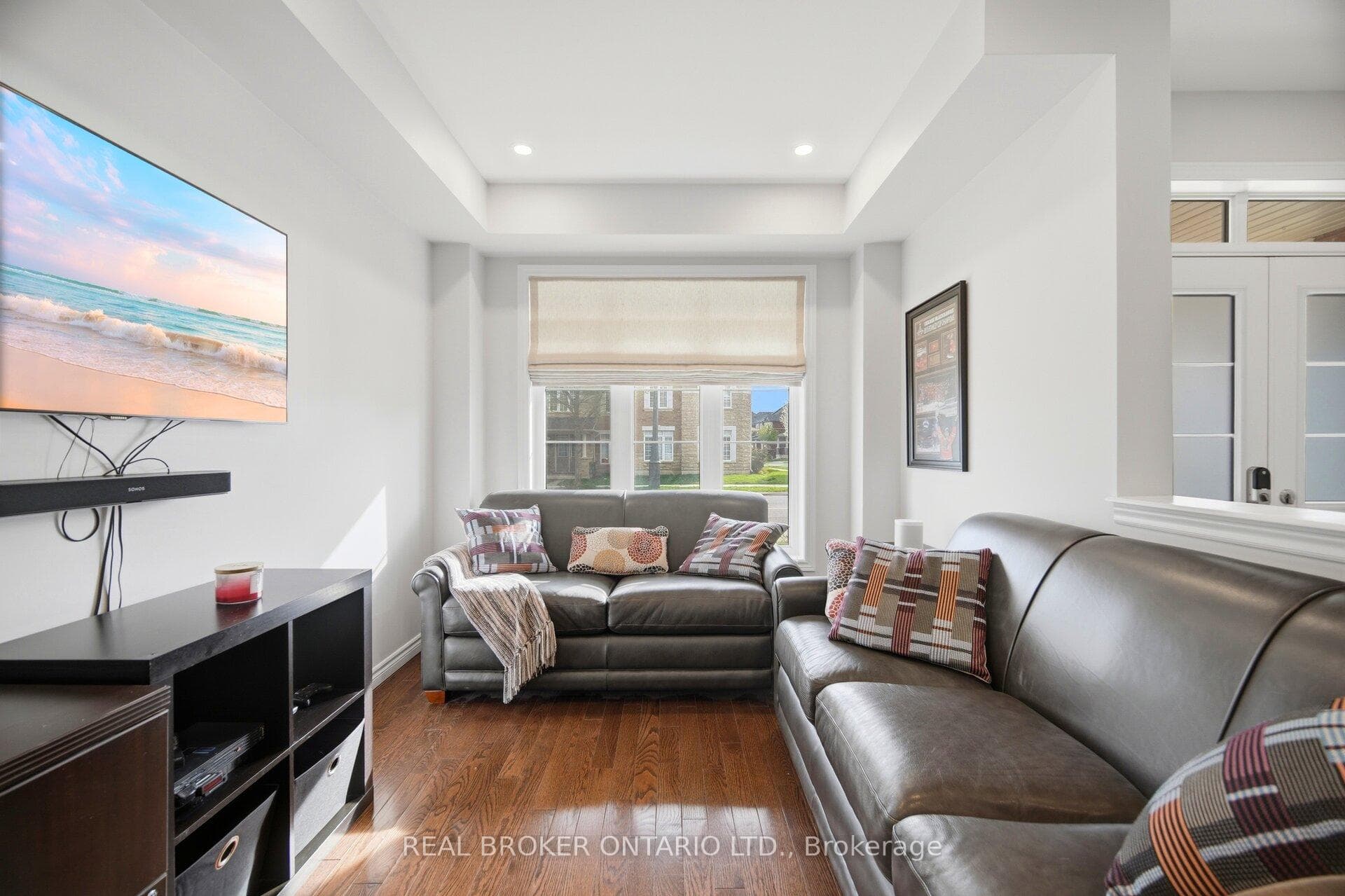 3077 Preserve Drive photo 10