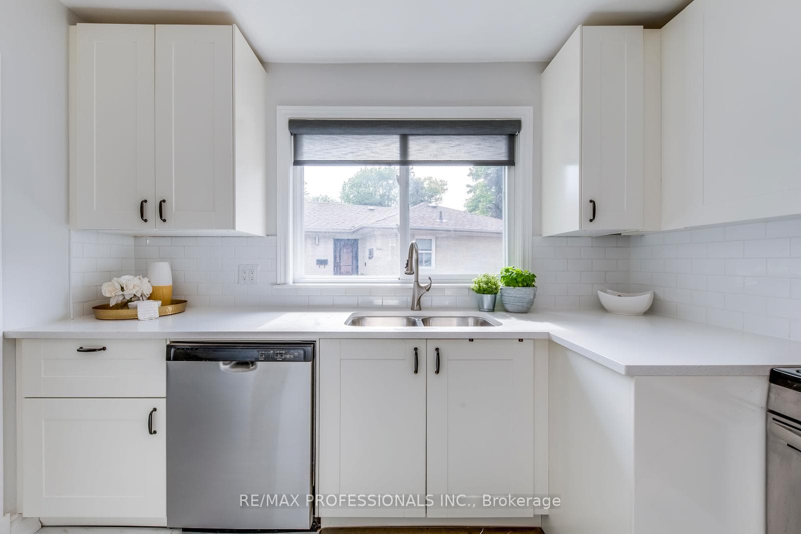 33 Belgate Place photo 12