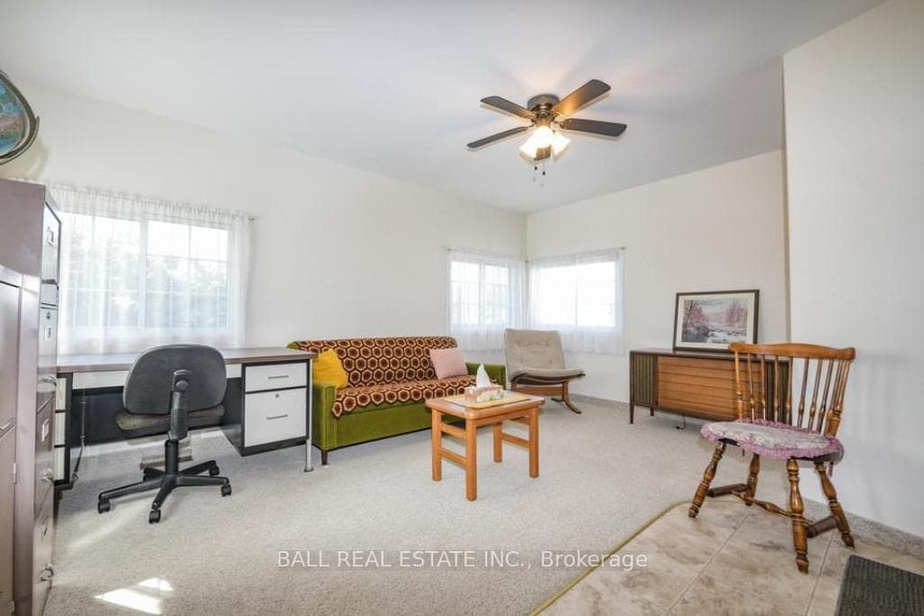 7 Cleak Avenue photo 13