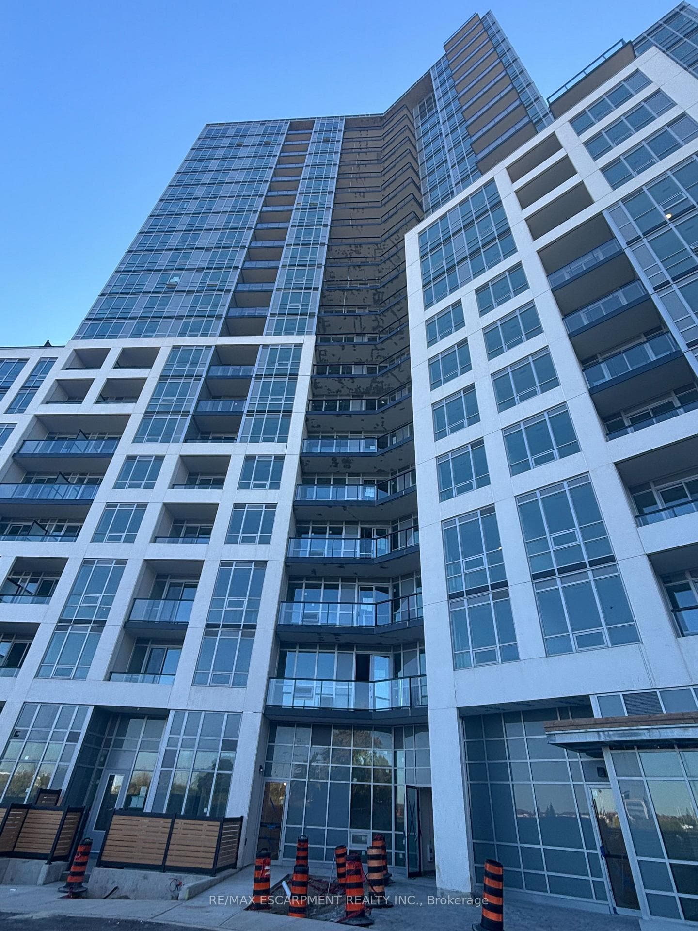 225 Malta Drive Unit 419 photo 1