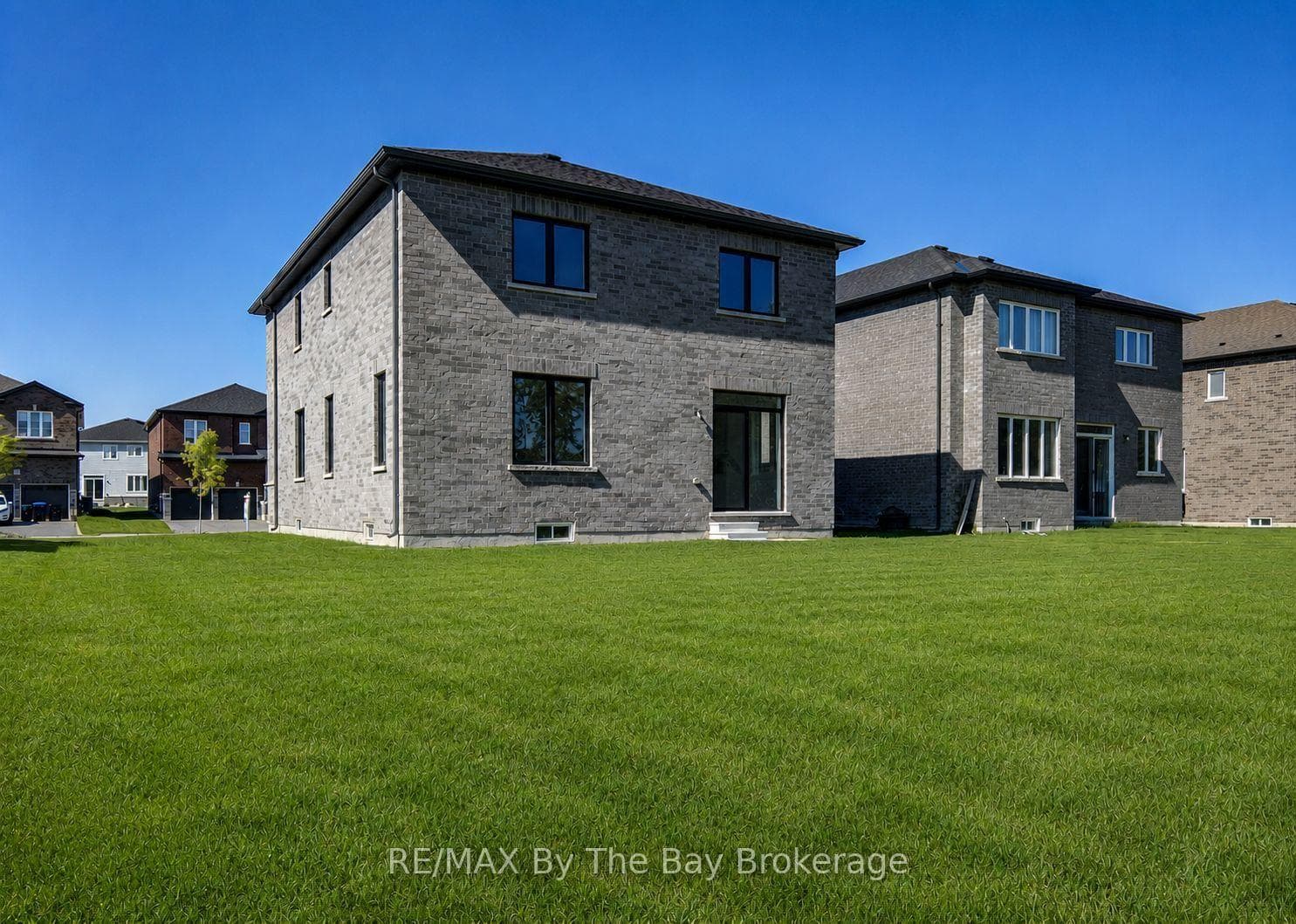 64 Amber Drive photo 33