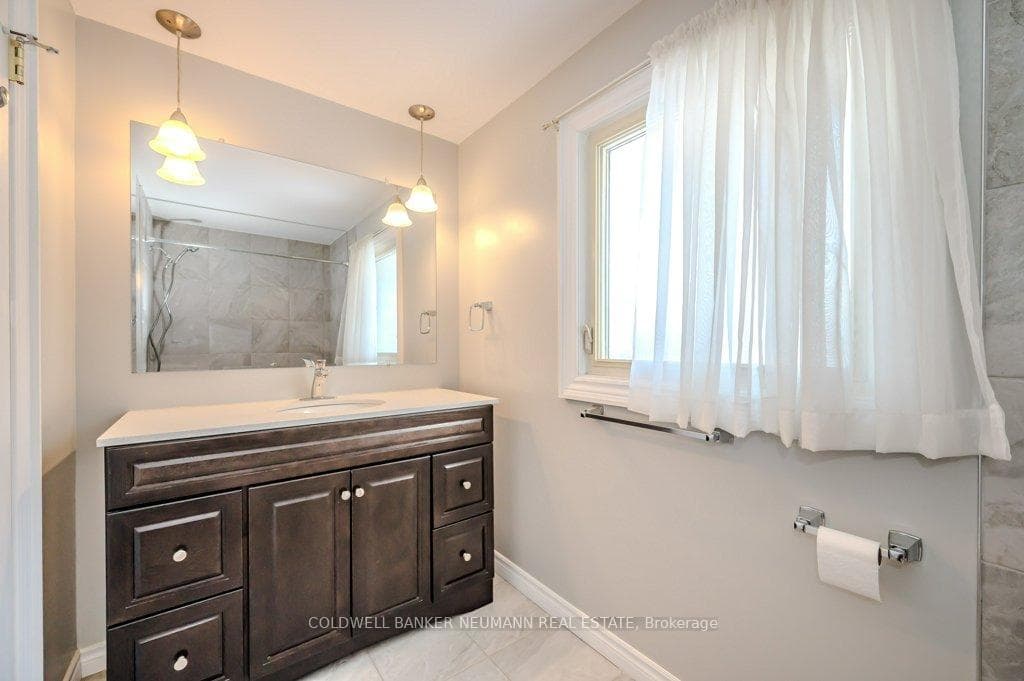 47 Glenburnie Drive photo 25