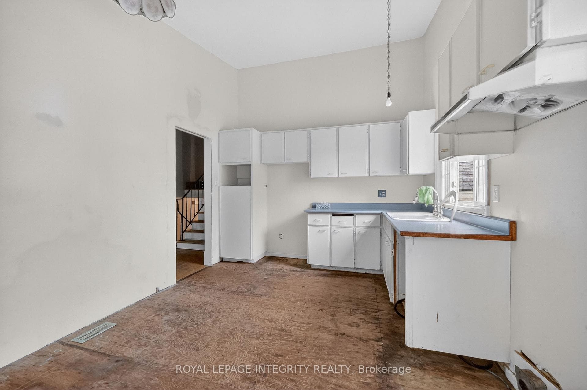 46 St Remy Drive photo 25