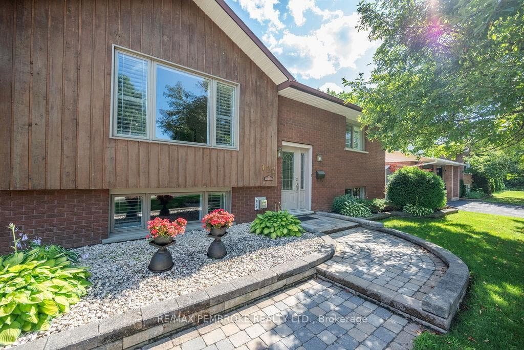 122 NOIK Drive photo 3