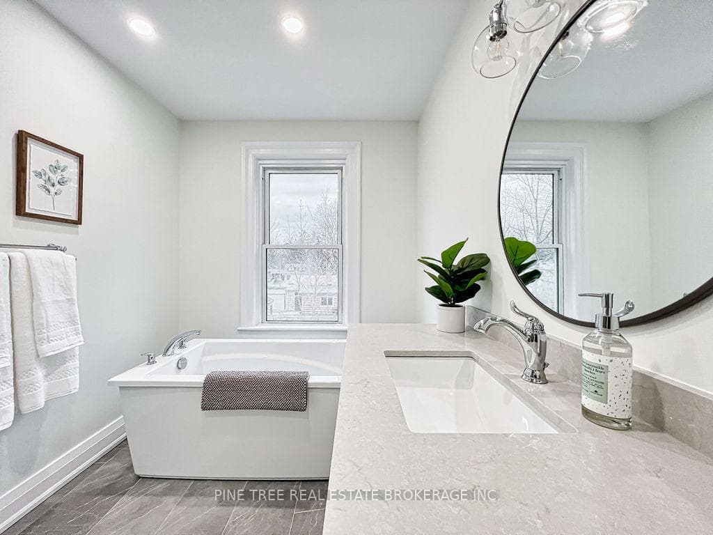 62 Shirley Avenue photo 23