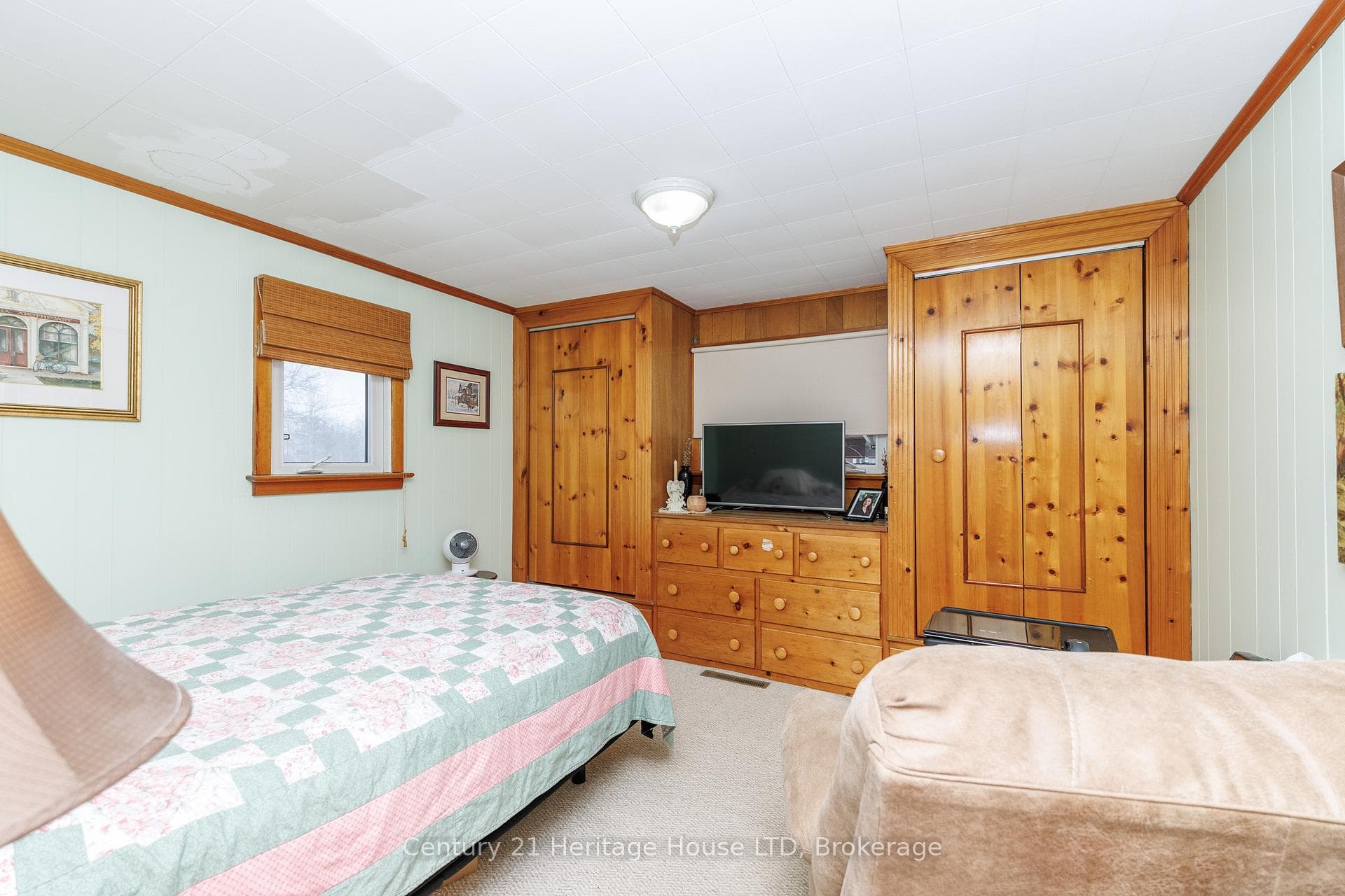 Main floor bedroom 2