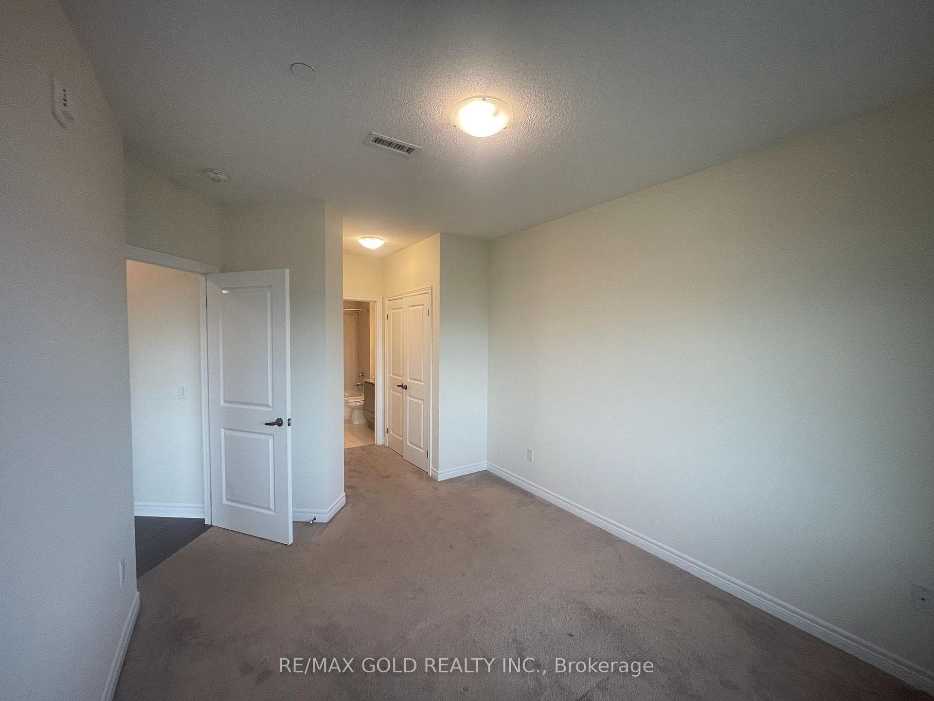 39 New Delhi Drive Unit 803 photo 28