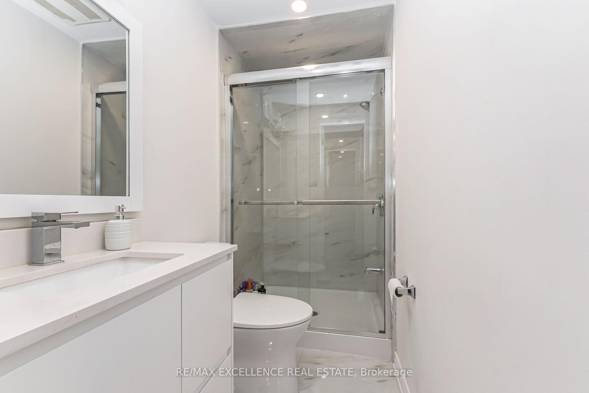 2962 Saint Malo Circle photo 14