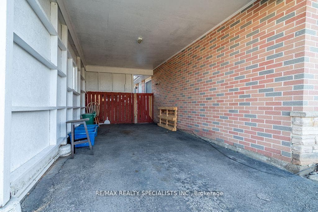 163 Hazelglen Drive photo 33