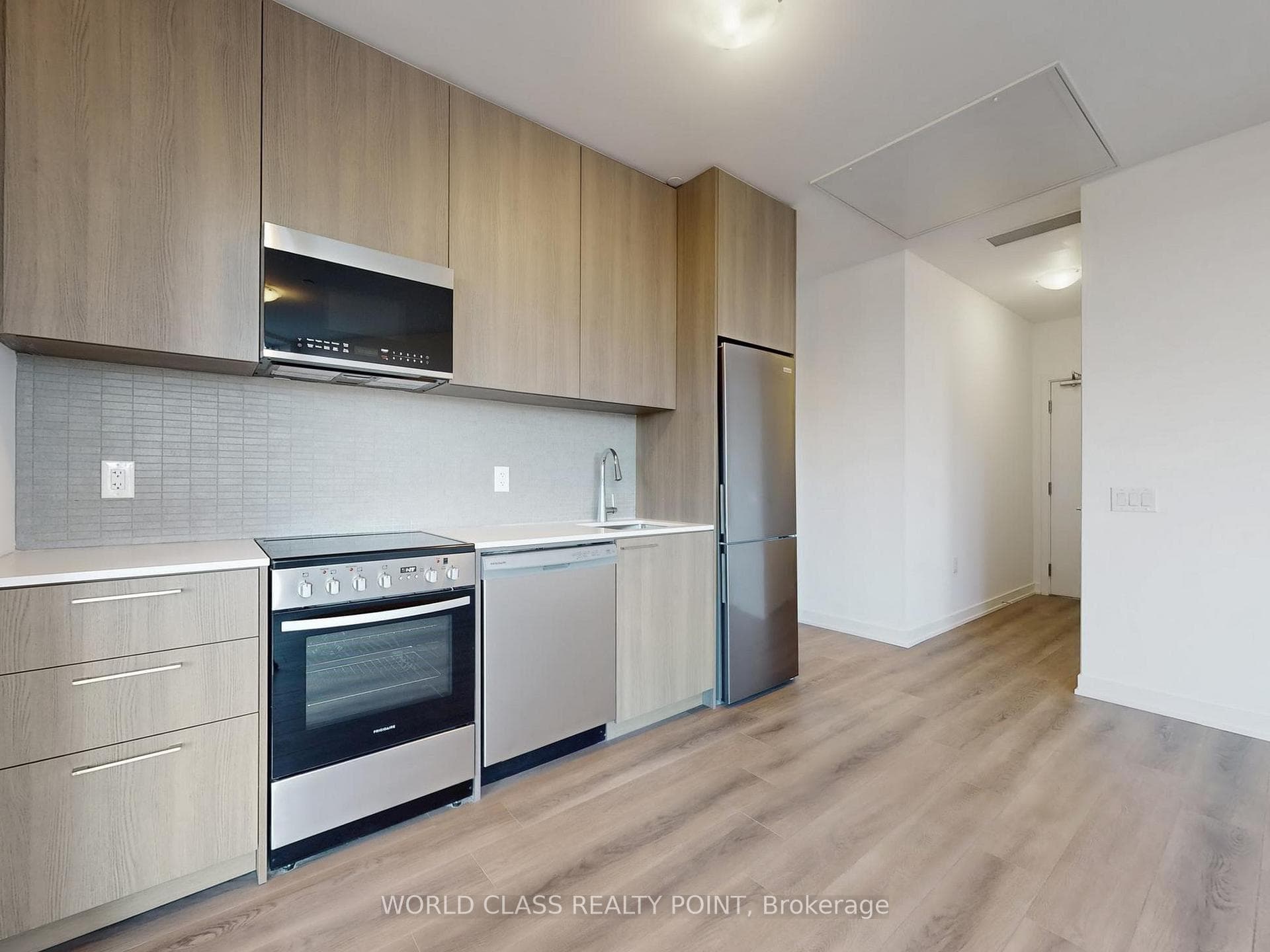 7439 Kingston Road Unit 326 photo 16