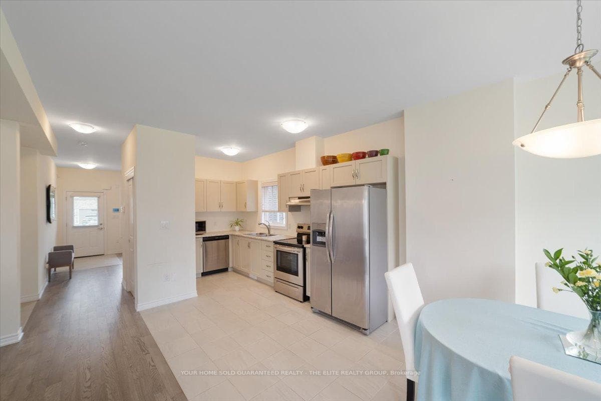 260 Bethune Avenue photo 4