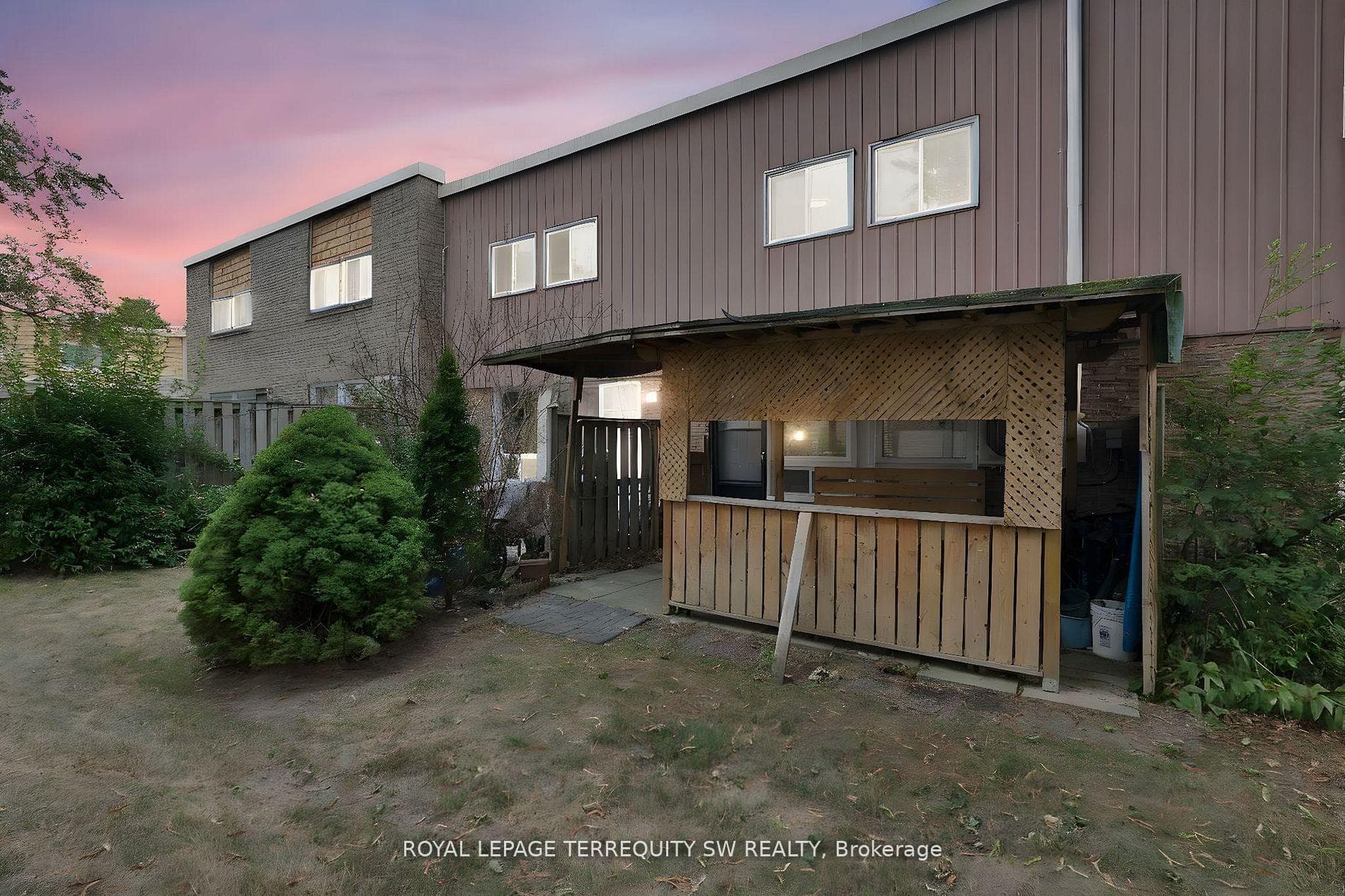 158 Woody Vine Way photo 30