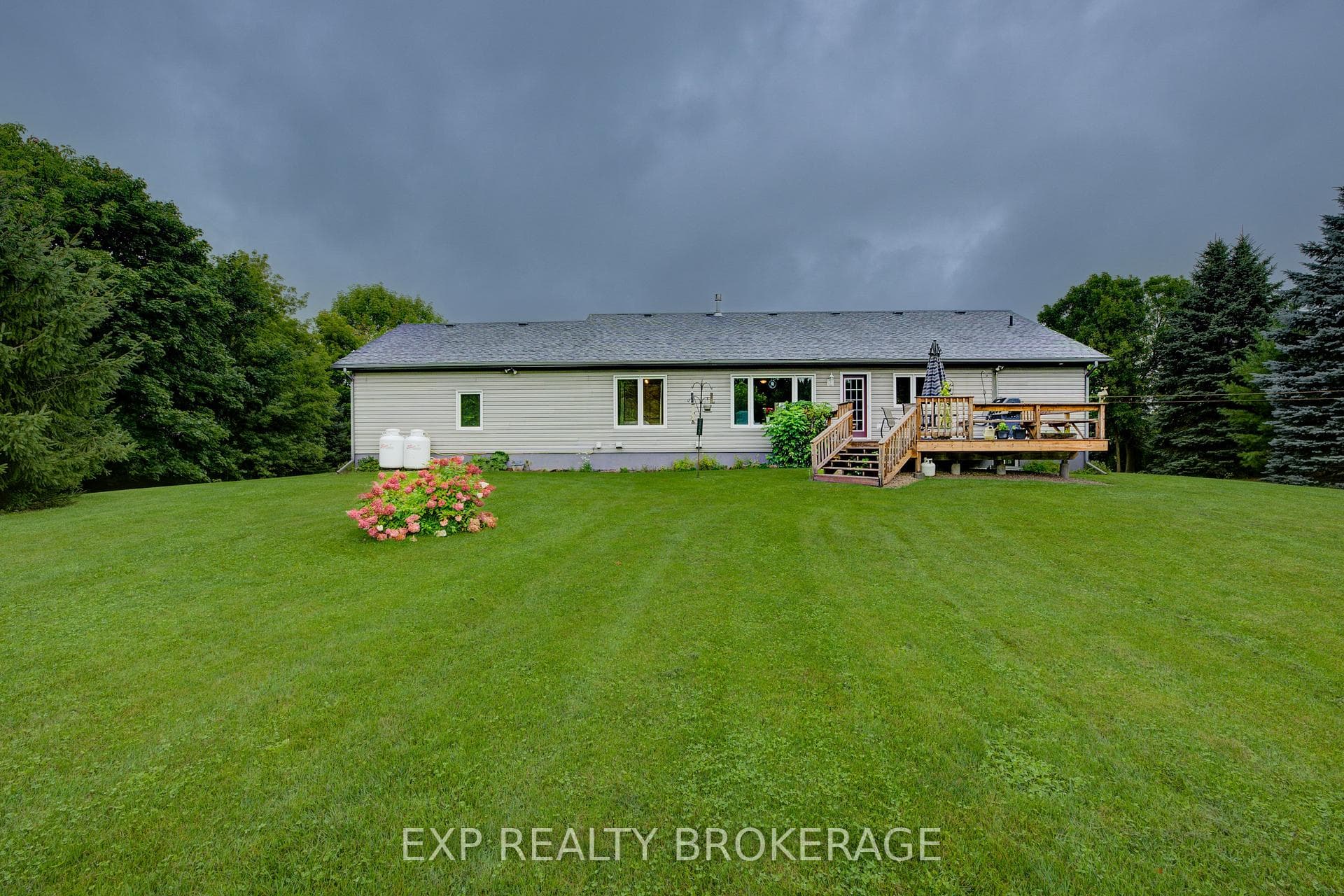 7359 Sideroad 12 N/A photo 7