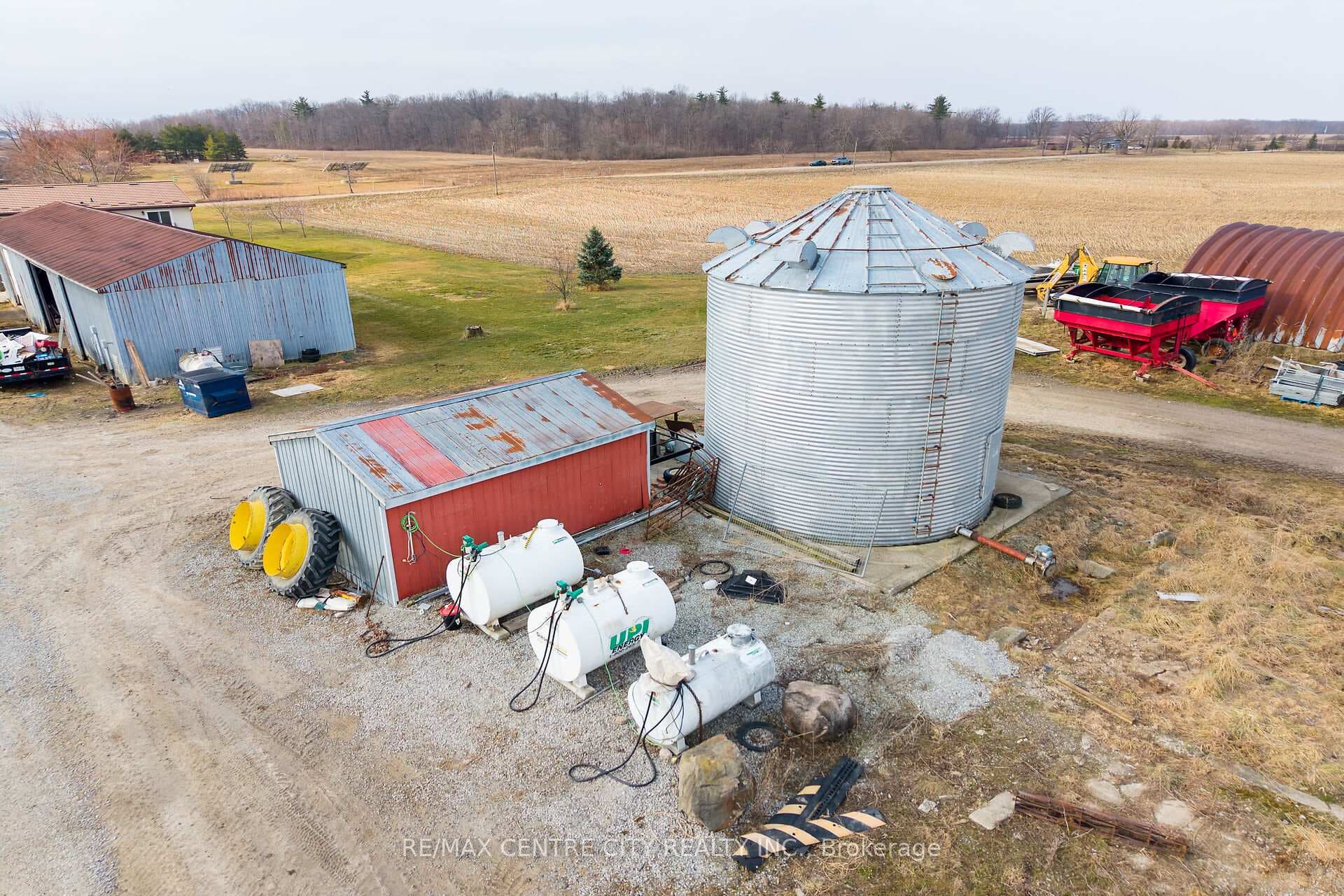 7645 Range Road 1 N/A photo 9