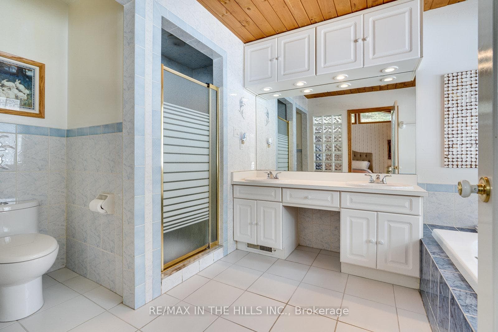 Primary Ensuite
