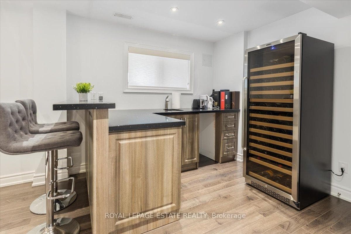 34 Selleck Drive photo 32