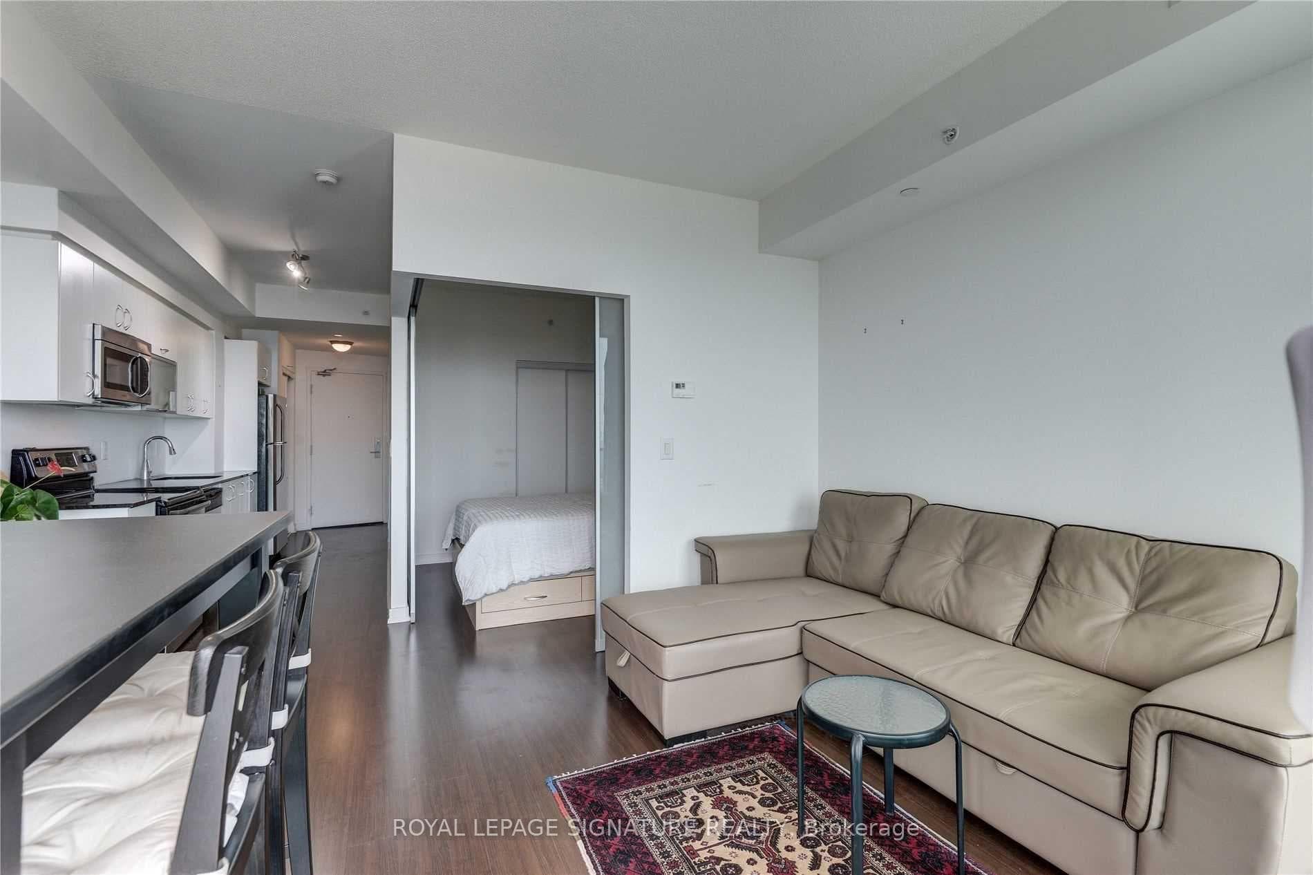 150 East Liberty Street Unit 2809 photo 6