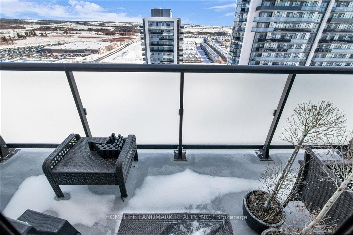 2550 Simcoe Street Unit 2011 photo 20